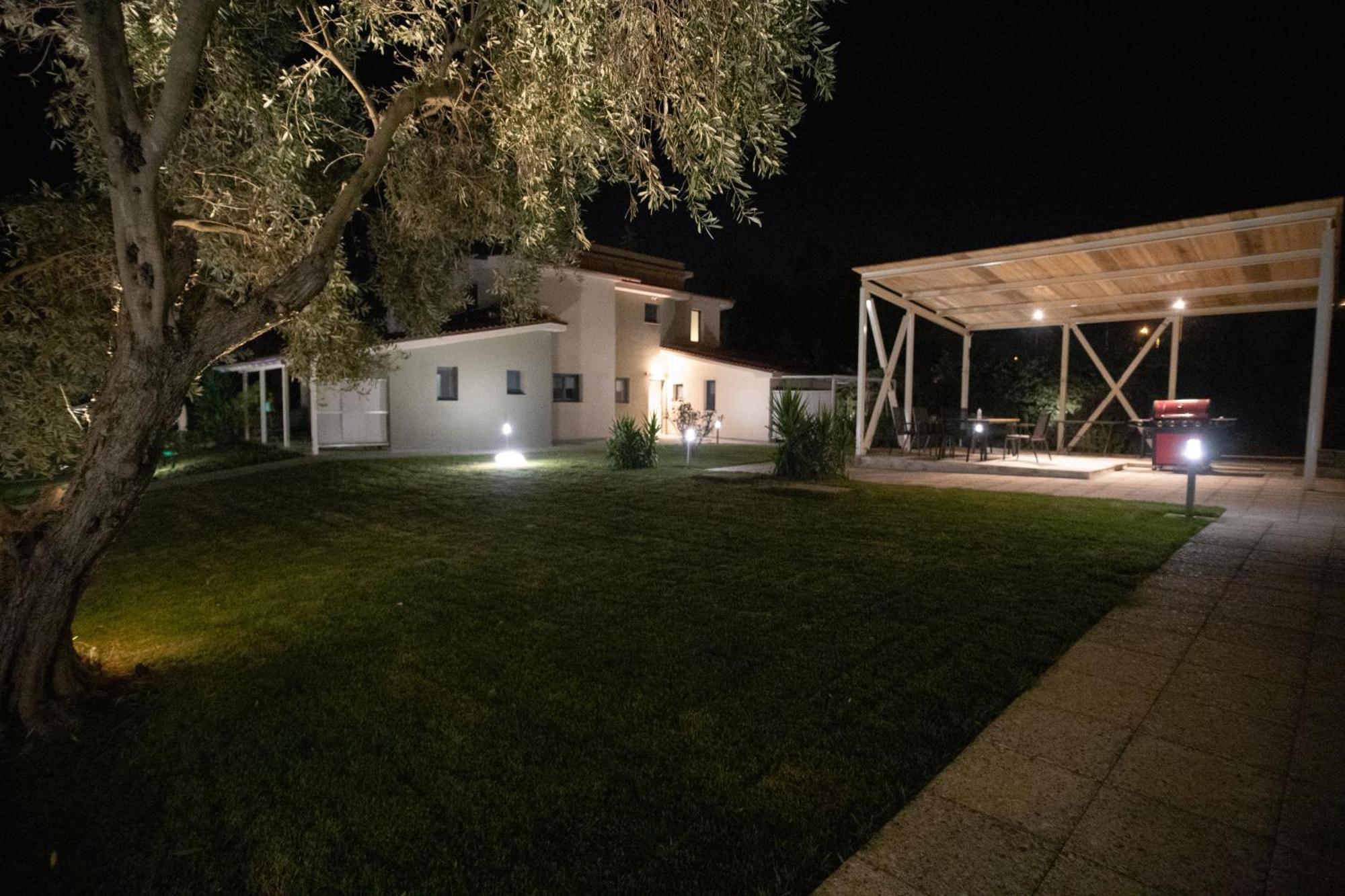 8 Boutique Aparthotel Nea Poteidaia